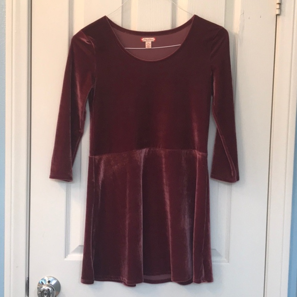 Ruby & Bloom Velvet Dress ❤️